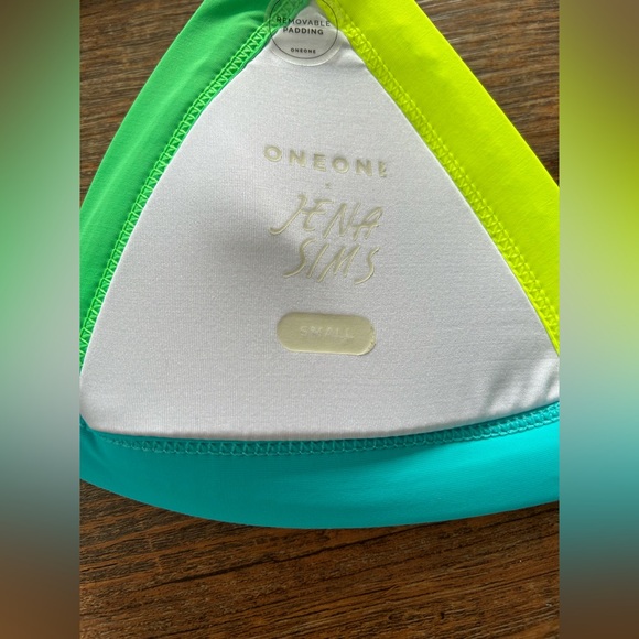 NWT ONEONE SWIM X JENA SIMS BIKINI TOP - Picture 3 of 4
